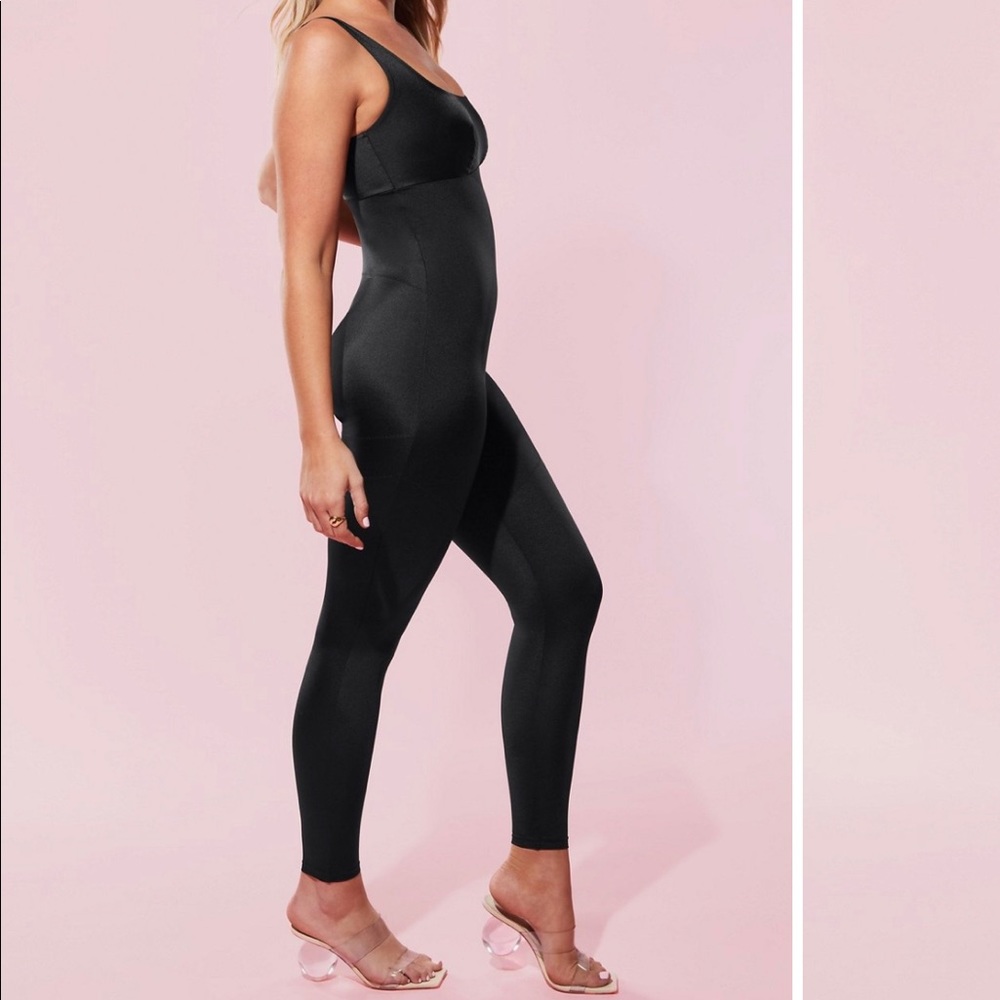 Yitty Headliner Shaping Catsuit, size medium, black